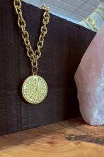 Load image into Gallery viewer, Billie