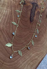 Load image into Gallery viewer, Wisteria