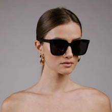 Load image into Gallery viewer, Riley Sunnies
